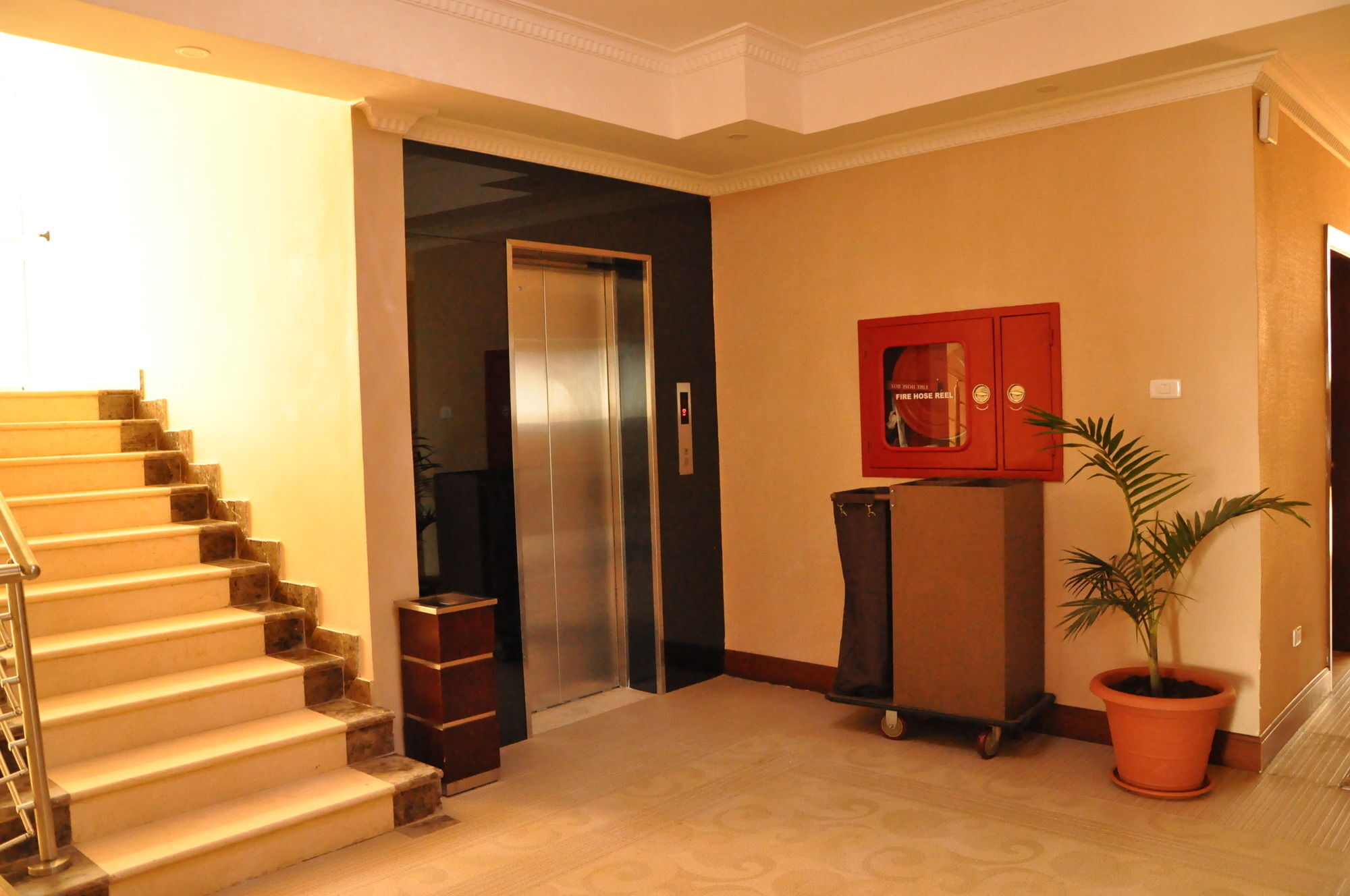 Addissinia Hotel Zewnętrze zdjęcie